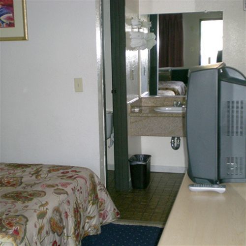 Crown Lodge Motel Oakland Habitación foto